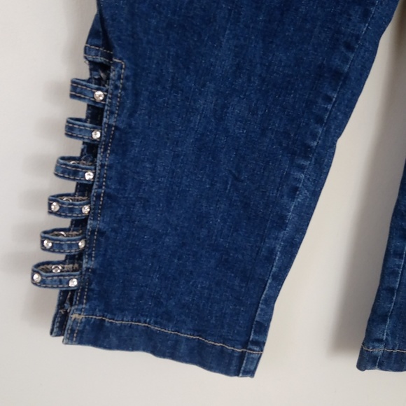 Euro Stretchy Denim Blue Jean Capri Pants - Picture 2 of 12